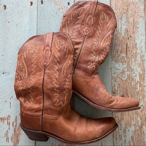 Old West Distressed Women’s Brown Cowboy Boots